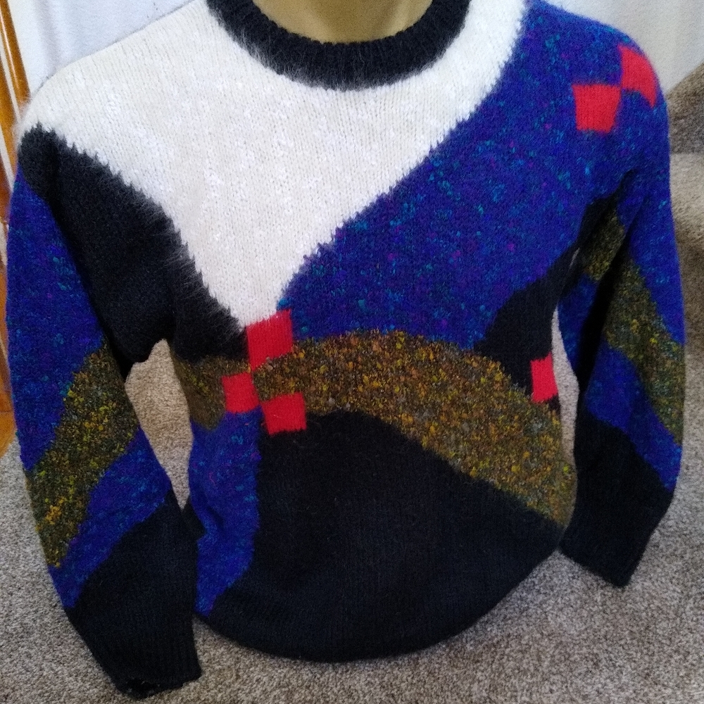 Vintage FASHION INTERNATIONAL Multi-color Crewneck